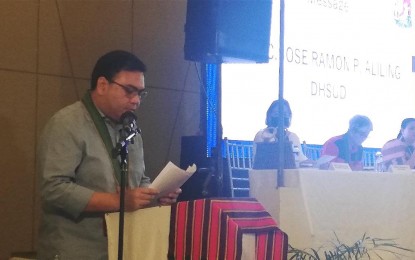 <p><strong>HOUSING SUMMIT.</strong> Undersecretary Jose Ramon Aliling of the Department of Human Settlements and Urban Development speaks during the opening program of the Cordillera regional housing summit 2022 in Baguio City on Tuesday (Oct. 18, 2022). The summit is being attended by the stakeholders from the provinces of the Cordillera. <em>(PNA photo by Liza T. Agoot)</em></p>