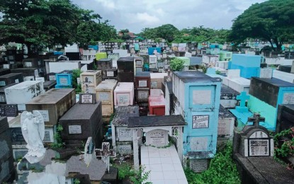 <p><strong>UNDAS.</strong> The government-owned cemetery in Tanza, Iloilo City. Visits to cemeteries during Undas will be limited to vaccinated individuals, whether partially or fully vaccinated.<em> (PNA photo courtesy of Neil Ravena)</em></p>