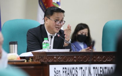 <p><strong>OVERPRICED LAPTOPS.</strong> Senator Francis N. Tolentino presents the Blue Ribbon Committee findings Thursday (October 20, 2022) on its investigation over the procurement of alleged overpriced and outdated laptops. The panel, which Tolentino chairs, recommended the filing of graft and perjury charges against several former officials of the Department of Education and the Procurement Service-Department of Budget and Management. <em>(PNA photo by Avito Dalan)</em></p>