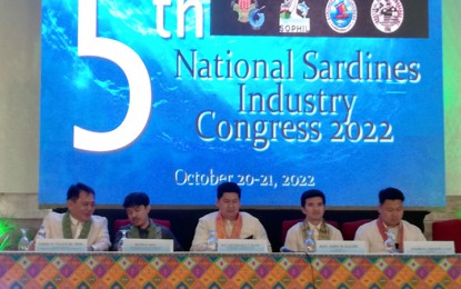 <p><strong>SARDINE CONGRESS.</strong> Fishery stakeholders both from public and private sectors gather in Zamboanga City for the two-day 5th National Sardines Industry Congress that kicks off Thursday (Oct. 20, 2022). Among the issues the congress aims to address is the looming shortage of supply of raw materials to produce canned sardines. <em>(PNA photo by Teofilo P. Garcia Jr.)</em></p>