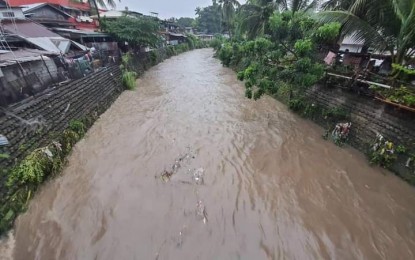 <p><strong>FLOOD MONITORING</strong>. The Disaster Risk Reduction and Management Office of Bacolod City, the provincial capital of Negros Occidental, closely monitors flood-prone and critical areas on Friday afternoon (Oct. 28, 2022). As of 2 p.m., Tropical Cyclone Wind Signal No. 1 has been raised in the province and the city due to Tropical Storm Paeng.<em> (Photo courtesy of Bacolod City DRRMO)</em></p>