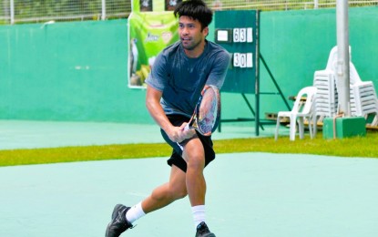 <p><strong>SEMIFINALIST</strong>. Francis Casey Alcantara of the Philippines (in photo) and Coleman Wong of Hong Kong lost in the men's doubles semifinal of the Medco Energi International Tennis Championships first leg in Jakarta, Indonesia on Friday (Oct. 28, 2022). (File photo) </p>