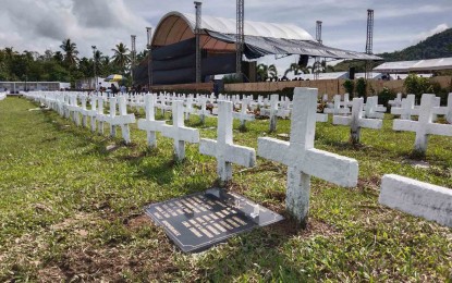 <p><strong>KILLER STORM.</strong> A mass grave in Tacloban City where thousands of Super Typhoon Yolanda casualties are buried. The city will commemorate the 10th anniversary of Super Typhoon Yolanda (Haiyan) on Nov. 8, 2023 in a celebratory mode, thanking all nations, non-government organizations, national government agencies, and individuals who contributed to the fast recovery of the city and other areas devastated by the killer storm. <em>(PNA photo by Sarwell Meniano)</em></p>