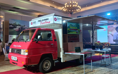 <p><strong>MOBILE CLASSROOM.</strong> A model set-up of the Taiwan Excellence mobile classroom formally unveiled at the Manila Hotel on Wednesday (Nov. 9, 2022). The mobile classroom vehicle is equipped with solar panel, computers, and built-in tables, making it specially made for far-flung areas where access to electricity and basic education is very limited. <em>(PNA photo courtesy of Ivan Saldajeno)</em></p>
