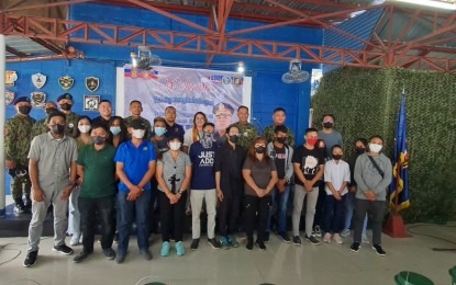 <p><strong>STARTING NEW LIVES.</strong> Some 17 former rebels pose for a photo opportunity after attending the "Tulong Pangkabuhayan Program", a capacity-building program at the NCRPO headquarters, Camp Bagong Diwa, Taguig City on Wednesday (Nov. 9, 2022). The former rebels also received a Joint Armed Forces of the Philippines/Philippine National Police Intelligence Committee (JAPIC) certificate, which is a requirement for the availment of assistance under the Enhanced Comprehensive Local Integration Program. <em>(Photo courtesy of NCRPO)</em></p>