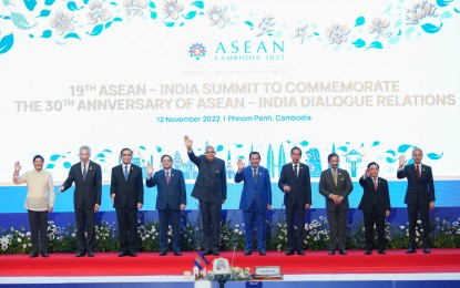 <p><strong>ASEAN-INDIA SUMMIT. </strong> President Ferdinand R. Marcos Jr. (left) with other ASEAN leaders pose for a photo-op during the 19th ASEAN-India Summit Saturday (Nov 12, 2022) in Cambodia. The president offered his condolences to India after more than 130 people died when a bridge in the western state of Gujarat collapsed last month. (Malacanang photo)</p>