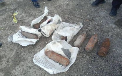 <p><strong>VINTAGE BOMBS.</strong> The World War 2 bombs recovered by the personnel of the Explosive Ordnance Disposal team of Davao del Sur Police Provincial Office during the retrieval operation at the 1st Davao Joint Venture Company compound in Barangay Guihing, Hagonoy, Davao del Sur, on Saturday (Nov. 12, 2022). Police said vintage bombs are still considered dangerous and could cause severe harm to people who tinker with them. <em>(Photo courtesy of Hagonoy MPS)</em></p>