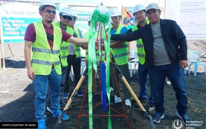 <p><strong>DECENT HOUSING.</strong> Officials of the Ministry of Human Settlement and Development-Bangsamoro Autonomous Region in Muslim Mindanao lay down the time capsule for the construction of 50 housing units for indigents in Sultan Kudarat, Maguindanao del Norte Tuesday (Nov. 15, 2022). The housing project for indigents will soon be implemented across the region. <em>(Photo courtesy of Bangsamoro Information Office-BARMM)</em></p>