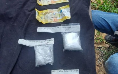 <p><strong>ANTI-DRUG OPERATIONS</strong>. Policemen seize from Gerardo Raval, 44, some 70 grams of suspected shabu worth P476,000 in a buy-bust operation Wednesday (November 16, 2022) in Barangay Zambowood, Zamboanga City. Raval was one of the high-value targets in the city.  <em>(Photo courtesy of Zamboanga City Police Office's Station 5)</em> </p>