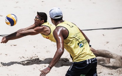 <p>Brazil's Arthur Mariano/Adrielson dos Santos at the Volleyball World Beach Pro Tour Elite16 tournament in Uberlandia <em>(Event website photo)</em></p>