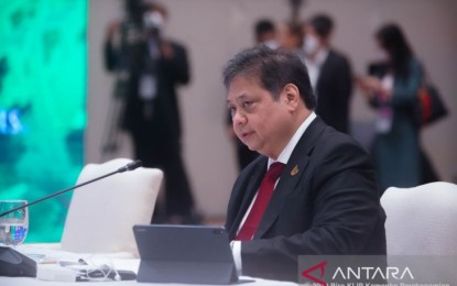 <p>Coordinating Minister for Economic Affairs, Airlangga Hartarto, attending the APEC Leaders’ Retreat Session 2 on Saturday (Nov. 19, 2022). <em>(ANTARA/HO-KemenkoEkonomi/pri)</em></p>
