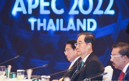 <p>South Korean Prime Minister Han Duck-soo attends the plenary session of the Asia Pacific Economic Cooperation (APEC) summit in Bangkok, in this photo provided by his office on Nov. 19, 2022. <em>(Photo courtesy of Yonhap)</em></p>
