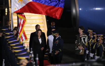 <p><strong>US VP VISIT</strong>. United States Vice President Kamala Harris receives arrival honors at the Ninoy Aquino International Airport on Sunday (Nov. 20, 2022). Harris will be in the Philippines for a series of engagements, including meetings with President Ferdinand R. Marcos Jr. and Vice President Sara Duterte and a trip to Palawan. <em>(Photos Avito Dalan)</em></p>