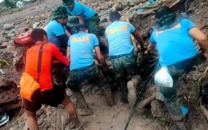 <p>Rescue operations at Mt. Minandar, Maguindanao del Norte <em>(Courtesy of Katribu Youth Facebook)</em></p>