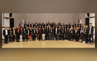 <p><strong>STRATEGIC PLANNING.</strong> The Civil Service Commission, led by Chairperson Karlo Nograles (center), holds a Directorate Conference at the Development Academy of the Philippines Conference Center in Tagaytay City on Nov. 21 to 23, 2022. Central and regional officials formulated the 2024-2029 Strategy Map containing policies and programs that will help government employees excel in the evolving work environment. <em>(Courtesy of CSC)</em></p>