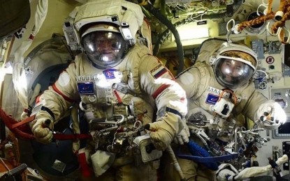 <p>Cosmonauts Sergey Prokopyev and Dmitry Petelin</p>