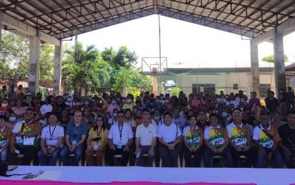 <p><strong>ACCEPTANCE</strong>. The Deed of Donation and Acceptance for the Yolanda Permanent Housing Project in Malayu-an People's Village Site 2 in Barangay Barredo was signed by the National Housing Authority and the local government of Ajuy during a virtual ceremonial signing on Monday (Nov. 28, 2022). The project has 1,000 houses with 80 percent already occupied. <em>(Photo courtesy of Ajuy Mayor FB page)</em></p>