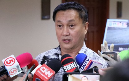 <p>Senator Francis Tolentino <em>(File photo) </em></p>