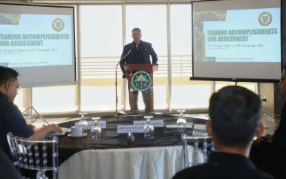 <p><strong>2022 OPERATIONS FAMILY CONFERENCE</strong>. Col. Alvin Luzon, Assistant Chief of Staff for Operations, Philippine Army, highlights the Army's annual accomplishments in support of the Armed Forces of the Philippines’ (AFP) mission during the Year-end 2022 Operations Family Conference held at SOTO Grande Hotel in Katipunan Avenue, Quezon City on Dec. 2, 2022. <em>(Photo from PA) </em></p>