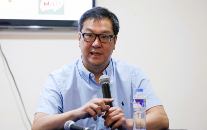 <p style="text-align: justify;"><strong>HOPEFUL</strong>. Coach Patrick Aquino talks to the media during the Philippine Sportswriters Association (PSA) Forum at the Rizal Memorial Sports Complex on Tuesday (Dec. 6, 2022). He emphasized the need for longer and thorough preparation for the team to defend the Southeast Asian Games title in Cambodia in May next year. (<em>PNA photo by Jesus Escaros Jr</em>.)</p>