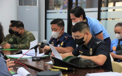 <p><strong>PEACE AND ORDER MEETING.</strong> Dumaguete City police chief, Lt. Col. Joeson Parallag (second from left), makes his presentation during the City Peace and Order Council meeting on Monday (Dec. 12, 2022). Records at the police station show that more than PHP8.2 million of shabu was seized in the capital city from January to November this year.<em> (Photo from Lupad Dumaguete Facebook page)</em></p>