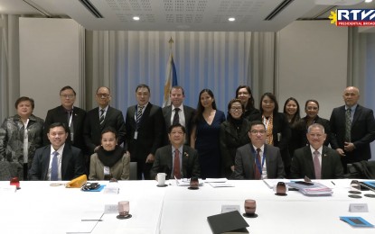 <p><strong>INVESTMENT</strong>. President Ferdinand R. Marcos Jr. poses for a photo with officials of British multinational consumer goods company, Unilever, at the Sofitel Brussels Europe Hotel in Belgium on Wednesday (Dec. 14, 2022). Marcos secured a PHP4.7-billion investment from Unilever. <em>(Screengrab from RTVM)</em></p>