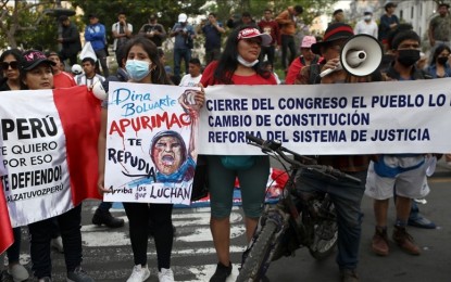 <p><strong>PERU IN PERIL</strong>.  Protesters demand the return of former Peru President Pedro Castillo who was ousted and detained on Dec. 7. The death toll in nationwide protests has risen to 18 on Friday (Dec. 16). <em>(Anadolu)</em></p>