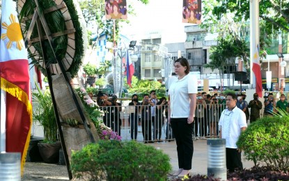<p><strong>HONORING A HERO.</strong> Vice President Sara Z. Duterte graces the ceremonies at the Rizal Park in Davao City in honor of Dr. Jose Rizal, the country's national hero, on Friday (Dec. 30, 2022). She also led in the wreath-laying at Rizal's monument in the city.<em> (PNA photo by Robinson Niñal Jr.)</em></p>