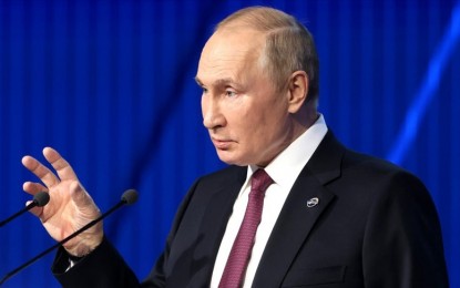 <p><strong>MISSILES FOR SECURITY</strong> President Vladimir Putin says Russia will build four new ballistic missile submarines to ensure the country's security for decades.  <em>(Anadolu)</em></p>