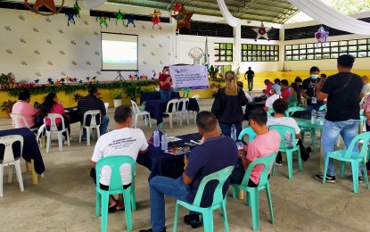 <p><strong>FIGHTING AGAINST ASF</strong>. Barangay biosecurity officers (BBOs) of Iloilo City attend the training on Bantay ASF sa Barangay (BABay) Training on Biosecurity, Surveillance and Sample Collection for ASF Control conducted by the Agricultural Training Institute (ATI) of the Department of Agriculture on Dec. 9, 2022. The ATI will continue to capacitate BBOs to equip them in ASF surveillance and monitoring this year. <em>(Photo courtesy of ATI FB page)</em></p>