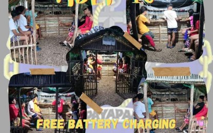 <p><strong>FREE CHARGING.</strong> The Navy's Marine Landing Battalion Team (MBLT) 10 provided free battery charging to residents of Fuga Island off the province of Cagayan. The Navy on Wednesday (Jan. 4, 2023) said this aims to ensure that residents of the island are able to communicate with their loved ones during the holiday season. <em>(Photo courtesy of MBLT-10)</em></p>