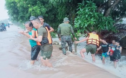 Marine units help rescue nearly 2K families from Palawan floods