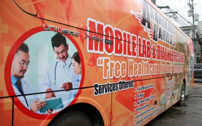 <p><strong>FREE HEALTH SERVICES</strong>. The new Arangkada Banwa Mobile Laboratory and Clinic (ABMLCs) Bus of Daraga town, Albay province is seen stationed in front of its Rural Health Unit. It is expected to give free healthcare services to 300 patients per day. <em>(Photo courtesy of Daraga PIO)</em></p>