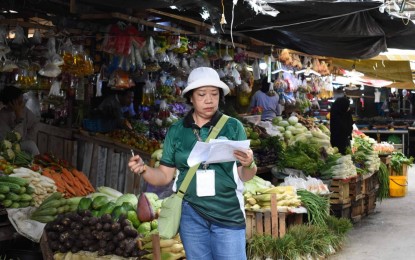 <p><strong>PRICE MONITORING.</strong> A staff of the Ministry of Agriculture, Fisheries and Agrarian Reform (MAFAR-BARMM) conducts monitoring of prices of basic commodities like rice and food supplies in the market of Cotabato City. The Philippine Statistics Authority-BARMM says Wednesday (Jan. 11, 2023) that the region posted the lowest inflation rate at 6.3 percent in the entire country.<em> (Photo courtesy of MAFAR-BARMM)</em></p>