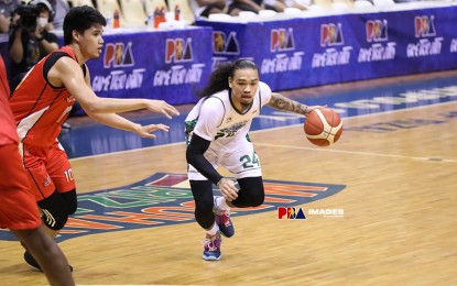 <p>Joshua Munzon <em>(Photo courtesy of PBA Images)</em></p>