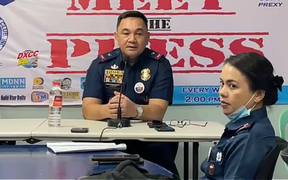 <p><strong>POLICE UPDATES.</strong> Brig. Gen. Lawrence Coop, chief of the Police Regional Office in Northern Mindanao, answers questions from the media on Wednesday (Jan. 18, 2023). With him is Maj. Joanne Navarro, the regional police headquarters spokesperson. <em>(Screengrab courtesy of PRO-10)</em></p>