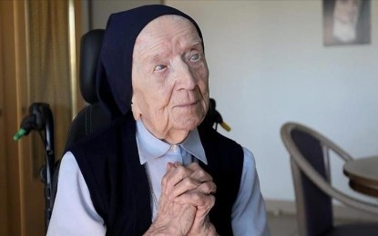 World's oldest person, French nun, dies at 118