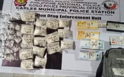 <p><strong>SEIZED</strong>. A drug buy-bust operation launched by the Philippine National Police results in the arrest of a high-value personality and confiscation of PHP6.8 million worth of shabu in Carles, Iloilo on Wednesday (Jan. 18, 2023). A separate operation in Iloilo City also seized over PHP950,000 worth of shabu on the same night.<em> (Photo courtesy of Carles MPS)</em></p>