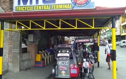 <p><strong>FUEL SUBSIDY. </strong>Some 870 members of the tricycle operators and drivers’ associations (TODAs) in Bataan, Bulacan and Nueva Ecija have received fuel subsidies from the government. The move aims to help qualified TODA members cope with rising fuel prices. <em>(Contributed photo) </em></p>