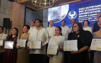 <div class="msg-body P_wpofO mq_AS" data-test-id="message-view-body-content"><strong>FINANCIAL LITERACY</strong>. Bangko Sentral ng Pilipinas (BSP) officials pose with its partners cited as "outstanding" during the North Luzon recognition event in Baguio City on Monday (Jan. 23, 2023). BSP Deputy Governor Bernadette Romulo-Puyat said tourism is now a major contributor to the country's gross domestic product.<em> (PNA photo by Liza T. Agoot)</em></div>