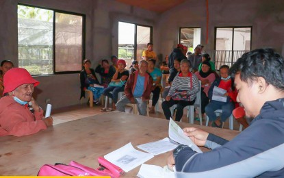 <p><strong>CROP INSURANCE</strong>. Ninety-four rice and corn farmers in Las Nieves town, Agusan del Norte province, receive indemnity payments from the Philippine Crop Insurance Corporation on Thursday (Jan. 26, 2023). The farmers, whose crops were damaged by pestilence in 2022, received a total of PHP447,699 payments. <em>(Photo courtesy of Jemuel Madelo)</em></p>