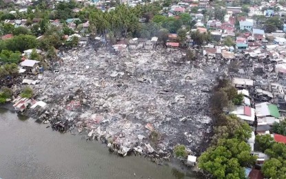 <p><strong>DESTRUCTION</strong>. A drone shot of the areas razed by fire in Barangays West Habog-Habog and San Juan in Iloilo City’s Molo district past 4 a.m. on Saturday (Jan. 28, 2023). Initial data from the City Social Welfare and Development Office showed that 234 houses were damaged. <em>(PNA photo courtesy of Iloilo City Government Architect’s Office)</em></p>