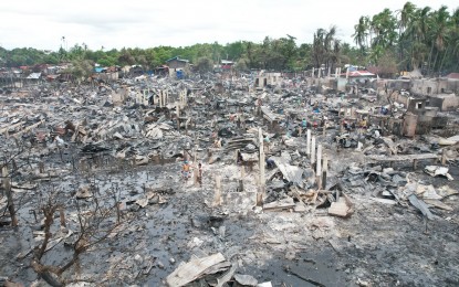 <p><strong>RAZED</strong>. The fire that hit two barangays in Iloilo City razed 272 houses and partially damaged 17 others on Jan. 29, 2023. The city government is eyeing the national government housing project implemented by the Department of Human Settlements and Urban Development (DHSUD) to provide housing for the affected families. <em>(Photo courtesy of Iloilo City Government) </em></p>