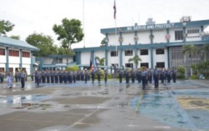 <p><strong>ANTI-CRIMINALITY.</strong> The police are seen lining up at the Camp Sergio Osmeña Sr., the headquarters of the Police Regional Office (PRO)-Central Visayas, in this file photo. The PRO-7 on Tuesday (Jan. 31, 2023) reported the arrest of about 1,000 individuals during a week-long anti-criminality campaign in Central Visayas. <em>(Photo courtesy of PRO-7) </em></p>