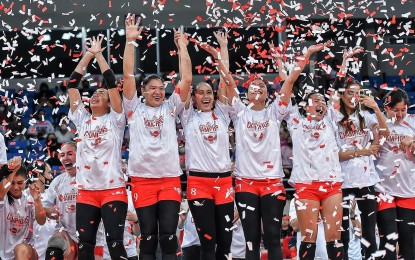 <p><strong>TEAM TO BEAT</strong>. The Petro Gazz Angels celebrate their Premier Volleyball League (PVL) Reinforced Conference title in 2022. Petro Gazz remains the team to beat as it battles Creamline in the opener of the All-Filipino conference at the Smart Araneta Coliseum in Quezon City on Saturday (Feb. 4, 2023). <em>(Photo courtesy of PVL)</em></p>