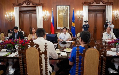 <p><strong>SUGAR INDUSTRY.</strong> President Ferdinand R. Marcos Jr. holds a meeting with officials from Brazilian firm DATAGRO, Department of Agriculture (DA), Sugar Regulatory Administration (SRA), and members of the Private Sector Advisory Council (PSAC) in Malacañang on Monday (Feb. 6, 2023). During the meeting, DATAGRO expressed commitment to help boost the sugar industry and ethanol production in the country.<em> (Photo courtesy of Bongbong Marcos Facebook page)</em></p>