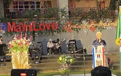 Manila's Valentine fair aims to aid pandemic-hit businesses