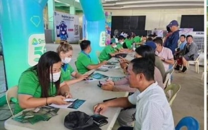<p><strong>REGISTRATION</strong>. The SIM registration facilitated by the National Telecommunications Commission in the municipality of Lemery, Iloilo on Feb. 3, 2023. NTC 6 (Western Visayas) OIC, Director Leah Doromal, said on Wednesday (Feb. 8, 2023) they would have the first rollout in Antique at the Liberman Sports Complex in the municipality of Pandan on Feb. 10, 2023. <em>(Photo courtesy of NTC-6)</em></p>