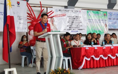 <p><strong>DSWD AID.</strong> Department of Social Welfare and Development (DSWD) Secretary Rex Gatchalian leads the distribution of social pension to 1,112 indigent senior citizens in Dapa town, Siargao Island, Surigao del Norte province on Wednesday (Feb. 8, 2023). The DSWD secretary also supervised the payout for 4,840 families in General Luna town under the Emergency Shelter Assistance program.<em> (Photo courtesy of DSWD-13)</em></p>