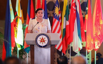 <p><strong>BAYANIHAN SPIRIT.</strong> Vice President and Education Secretary Sara Duterte delivers her speech before the Southeast Asian Education Ministers for the 52nd SEAMEO Council Conference on Wednesday (Feb. 2, 2023). Duterte urged the ASEAN education leaders to work together to address the learning challenges in the region using the “bayanihan spirit”.<em> (Photo courtesy of DepEd)</em></p>